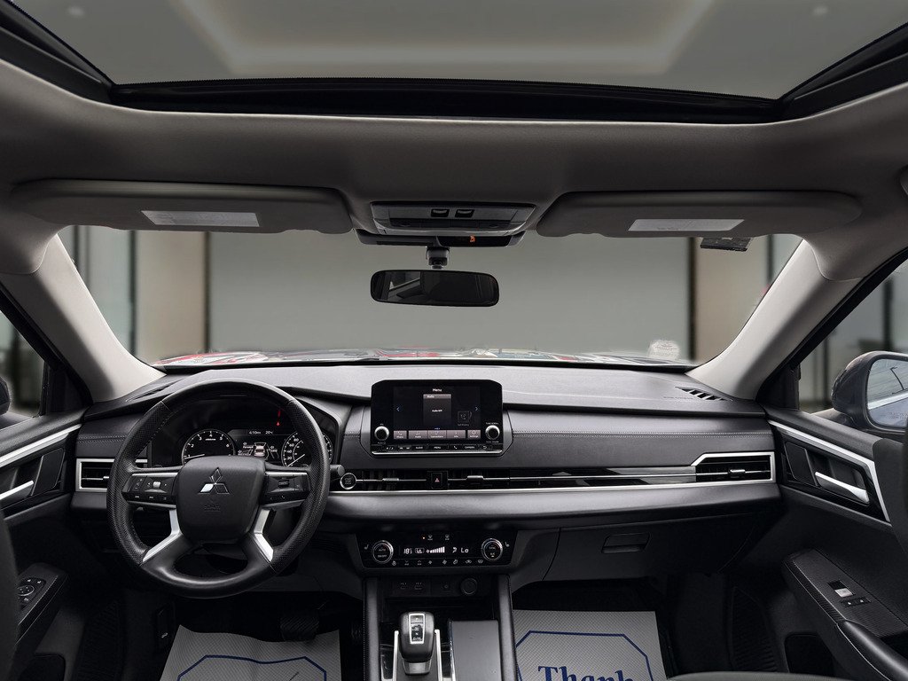 2024 Mitsubishi Outlander SE   S-AWC   CPO   RATES AS LOW AS 0.90% in Oakville, Ontario - 13 - w1024h768px