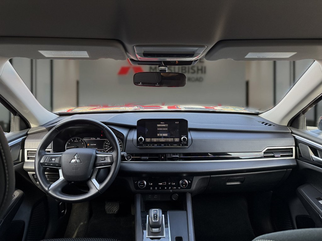 2024 Mitsubishi Outlander ES   S-AWC   B\U CAM   CARPLAY   HTD SEATS in Oakville, Ontario - 12 - w1024h768px