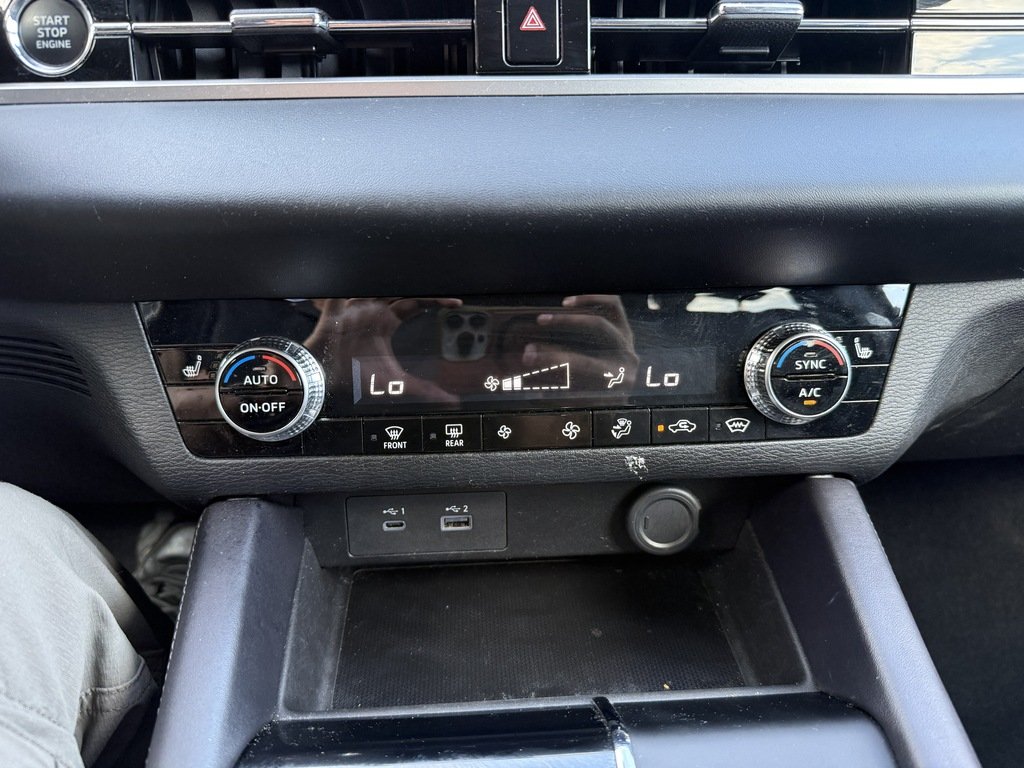2024 Mitsubishi Outlander ES   S-AWC   B\U CAM   CARPLAY   HTD SEATS in Oakville, Ontario - 17 - w1024h768px