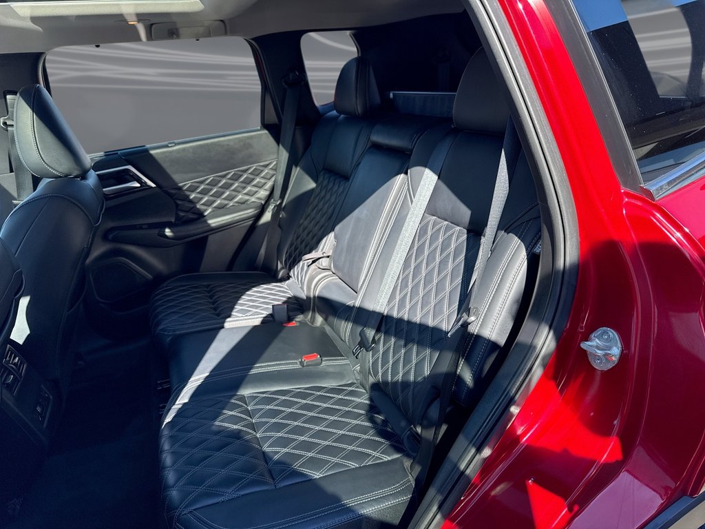2024 Mitsubishi Outlander GT in Oakville, Ontario - 25 - w1024h768px