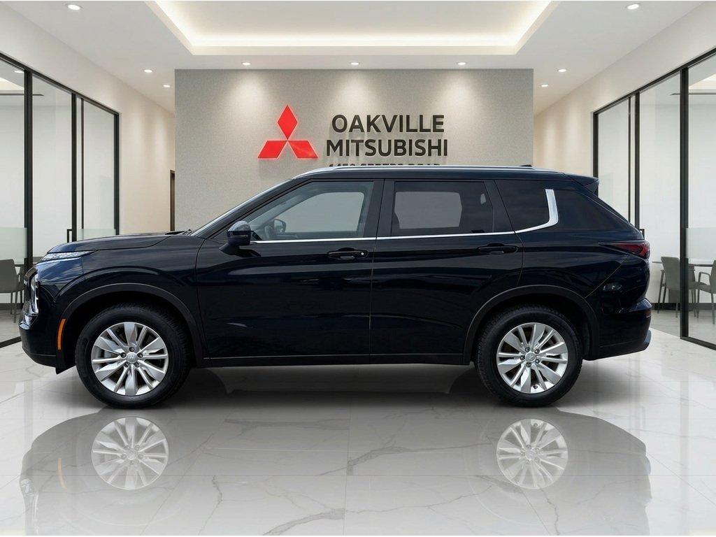2025 Mitsubishi Outlander SE   S-AWC   CPO   RATES AS LOW AS 0.90% in Oakville, Ontario - 5 - w1024h768px