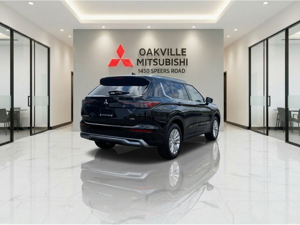 2025 Mitsubishi Outlander SE   S-AWC   CPO   RATES AS LOW AS 0.90% in Oakville, Ontario - 8 - w1024h768px