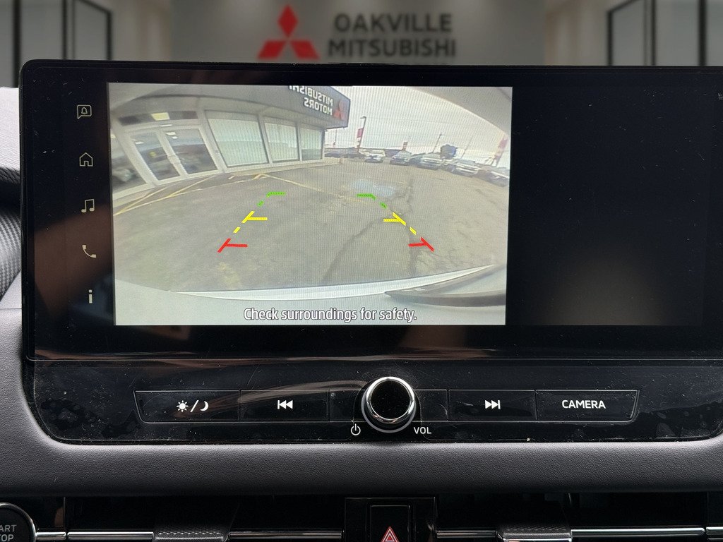 2025 Mitsubishi Outlander SE   S-AWC   CPO   RATES AS LOW AS 0.90% in Oakville, Ontario - 17 - w1024h768px