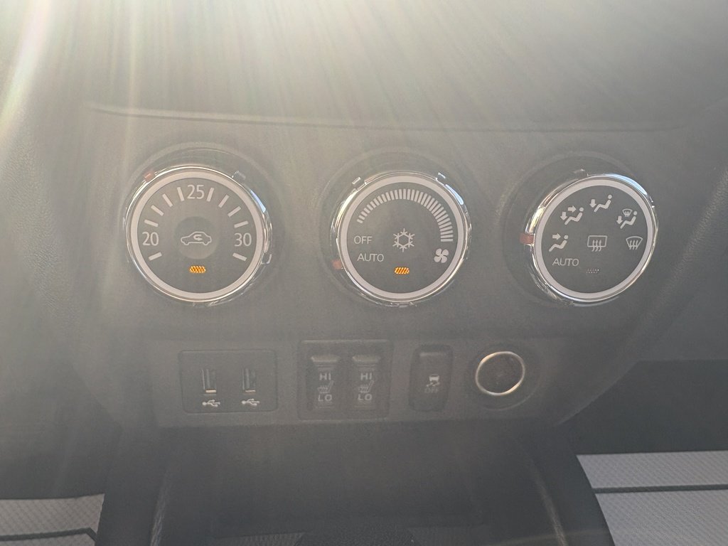 2018 Mitsubishi RVR SE   LIMITED   AWC   BU CAM   HTD SEATS in Oakville, Ontario - 18 - w1024h768px