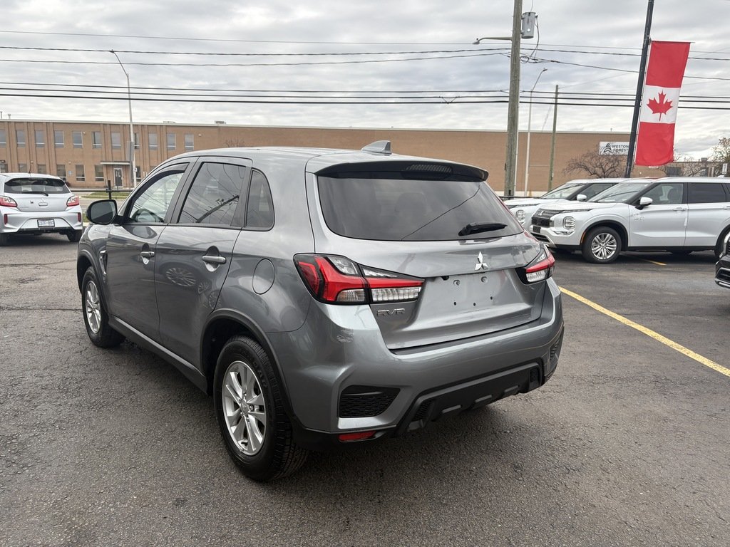 2020 Mitsubishi RVR SE   BU CAM   CARPLAY   HTD SEATS   BLIND SPOT in Oakville, Ontario - 6 - w1024h768px