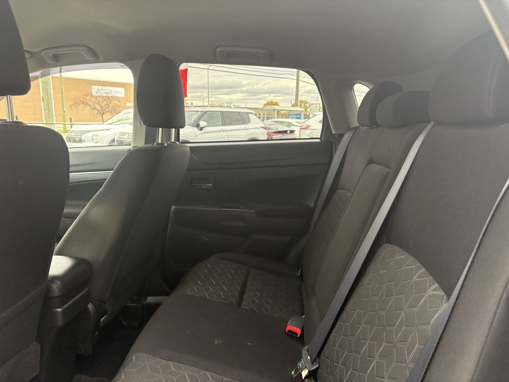 2020 Mitsubishi RVR SE   BU CAM   CARPLAY   HTD SEATS   BLIND SPOT in Oakville, Ontario - 20 - w1024h768px