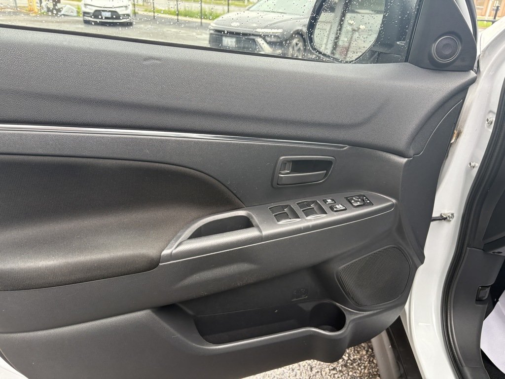 2022 Mitsubishi RVR ES   AWC   BU CAM   CARPLAY   HTD SEATS in Oakville, Ontario - 10 - w1024h768px