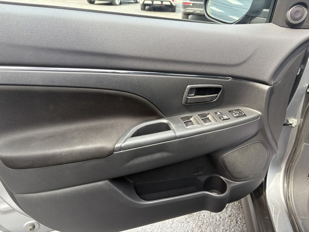 2022 Mitsubishi RVR ES   AWC   BU CAM   CARPLAY   HTD SEATS in Oakville, Ontario - 10 - w1024h768px