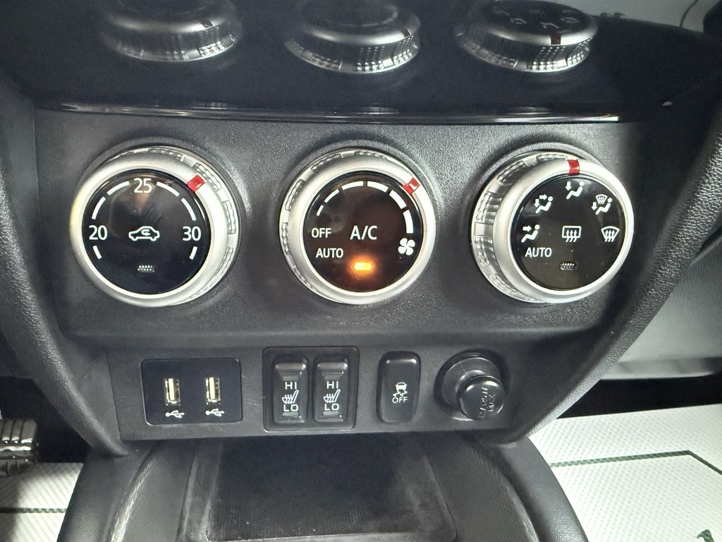 2022 Mitsubishi RVR SE    BLIND SPOT   HTD SEATS   CARPLAY   ALLOYS in Oakville, Ontario - 15 - w1024h768px