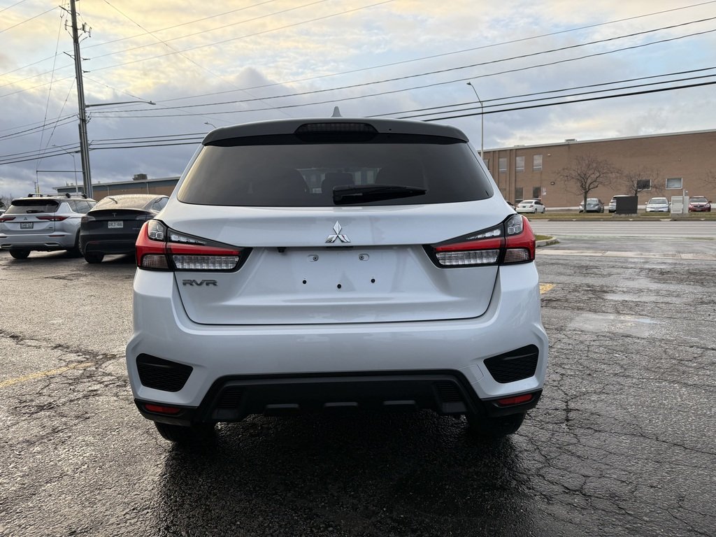 2022 Mitsubishi RVR SE    BLIND SPOT   HTD SEATS   CARPLAY   ALLOYS in Oakville, Ontario - 6 - w1024h768px