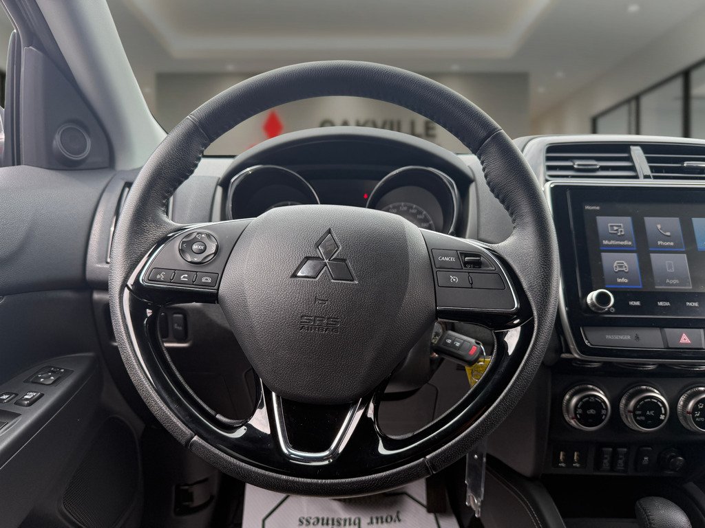 2022 Mitsubishi RVR SE   CPO   S-AWC   CARPLAY   RATES AS LOW AS 0.9% in Oakville, Ontario - 15 - w1024h768px