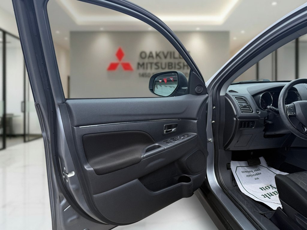 2022 Mitsubishi RVR SE   CPO   S-AWC   CARPLAY   RATES AS LOW AS 0.9% in Oakville, Ontario - 10 - w1024h768px