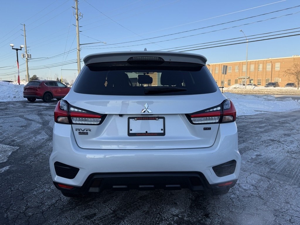 2023 Mitsubishi RVR LE   AWC   CPO   RATES AS LOW AS 0.90% in Oakville, Ontario - 7 - w1024h768px