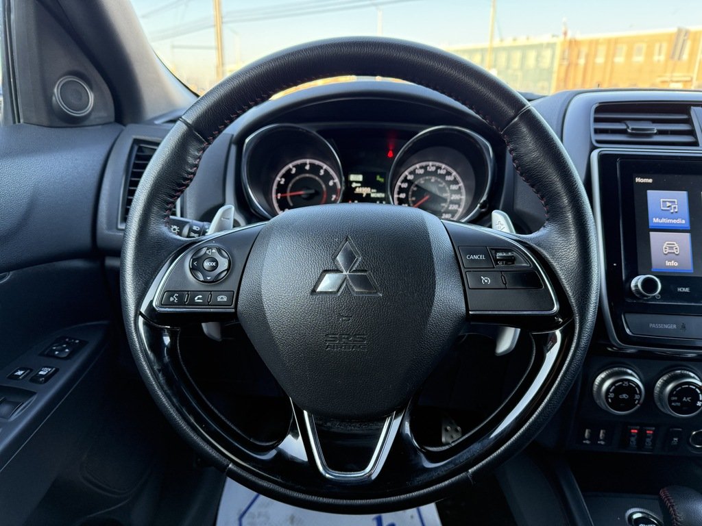 2023 Mitsubishi RVR LE   AWC   CPO   RATES AS LOW AS 0.90% in Oakville, Ontario - 15 - w1024h768px