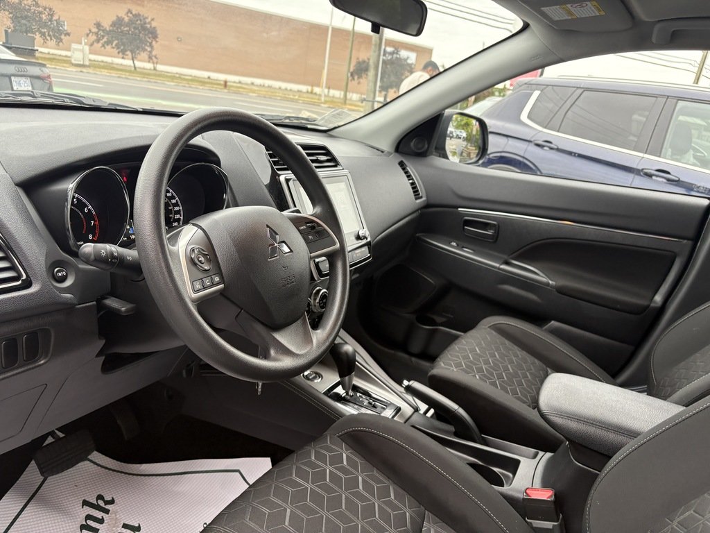 2024 Mitsubishi RVR ES   AWC   CPO   BU CAM   RATES AS LOW AS 0.90% in Oakville, Ontario - 12 - w1024h768px