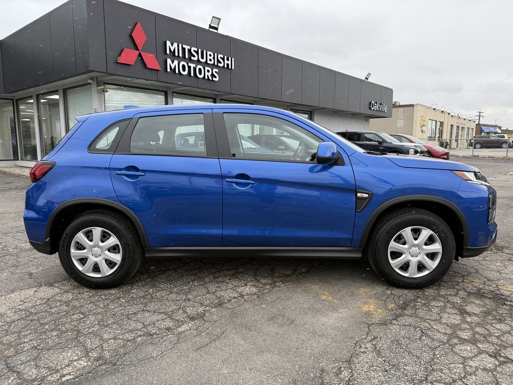 2024 Mitsubishi RVR ES   AWC   CPO   BU CAM   RATES AS LOW AS 0.90% in Oakville, Ontario - 9 - w1024h768px