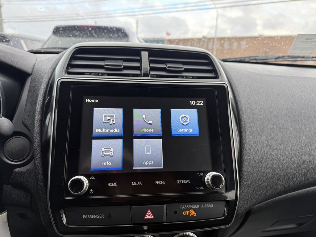 2024 Mitsubishi RVR ES   AWC   CPO   BU CAM   RATES AS LOW AS 0.90% in Oakville, Ontario - 15 - w1024h768px