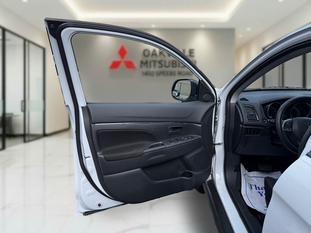 2025 Mitsubishi RVR ES   CPO   B\U CAM   RATES AS LOW AS 0.90% in Oakville, Ontario - 10 - w1024h768px