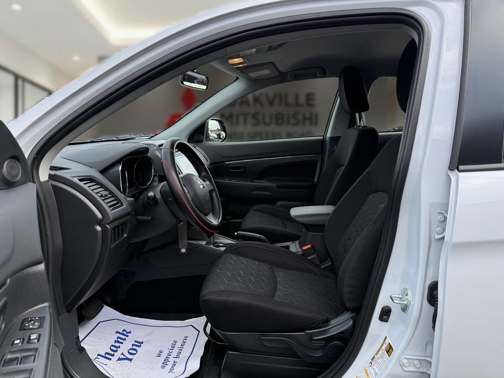 2025 Mitsubishi RVR ES   CPO   B\U CAM   RATES AS LOW AS 0.90% in Oakville, Ontario - 11 - w1024h768px