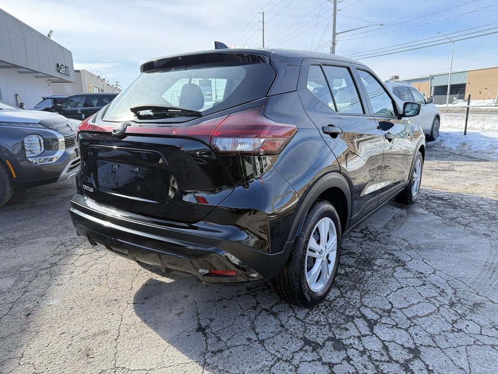 2025 Nissan Kicks Play S FWD in Oakville, Ontario - 8 - w1024h768px