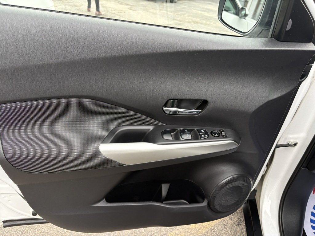 2020 Nissan Kicks SV   BLIND SPOT   BU CAM   HTD SEATS   RMT START in Oakville, Ontario - 10 - w1024h768px