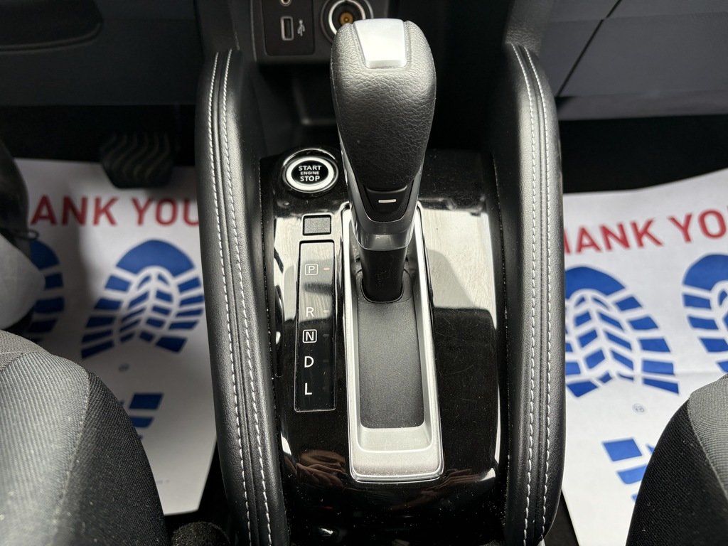 2020 Nissan Kicks SV   BLIND SPOT   BU CAM   HTD SEATS   RMT START in Oakville, Ontario - 18 - w1024h768px