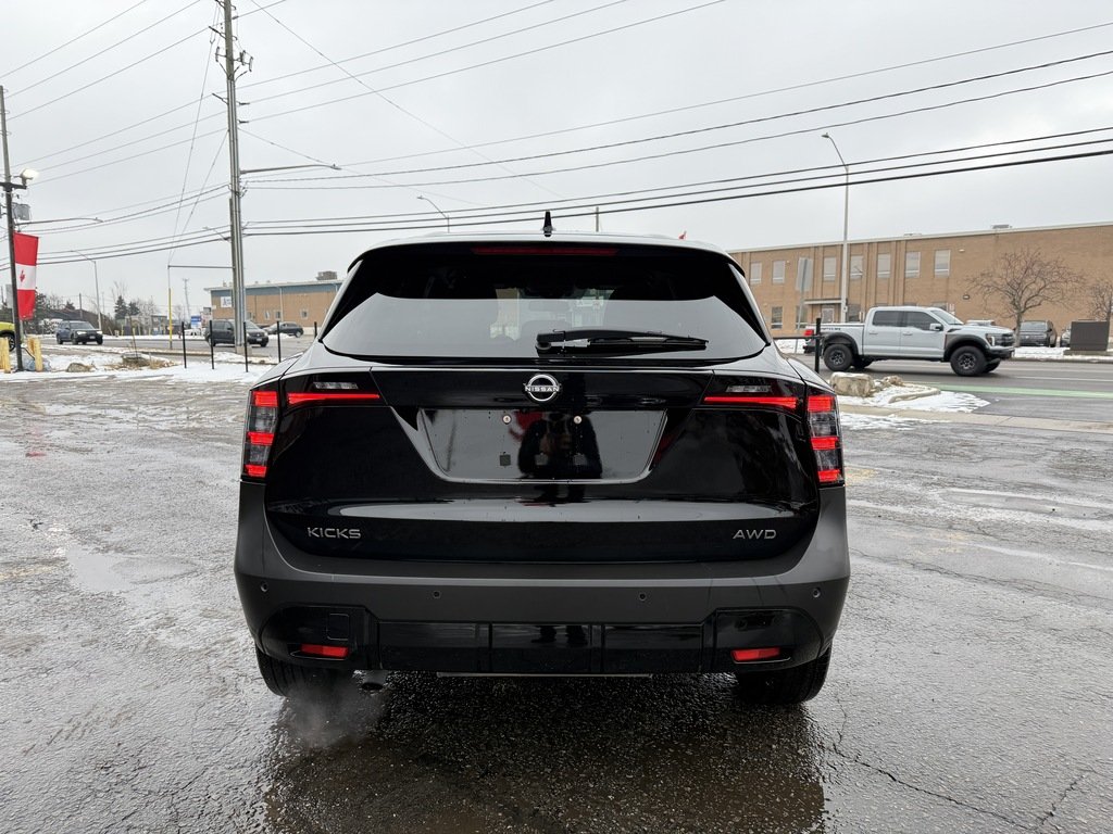 2025 Nissan Kicks SV   AWD   CARPLAY   BU CAM   ALLOYS in Oakville, Ontario - 7 - w1024h768px