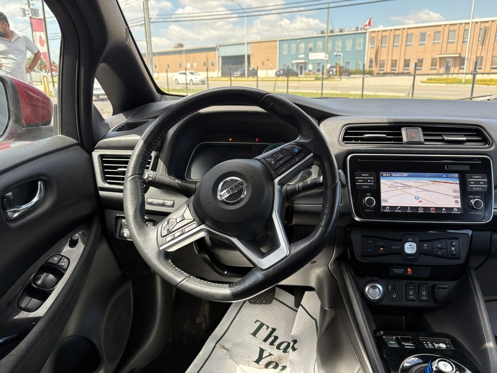 2018 Nissan Leaf SV   ELECTRIC   HTD SEATS   BU CAM   BLIND SPOT in Oakville, Ontario - 17 - w1024h768px