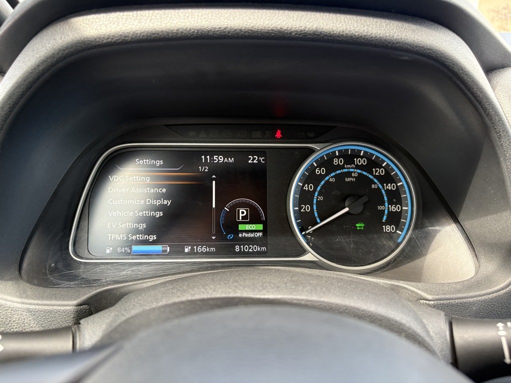 2018 Nissan Leaf SV   ELECTRIC   HTD SEATS   BU CAM   BLIND SPOT in Oakville, Ontario - 15 - w1024h768px