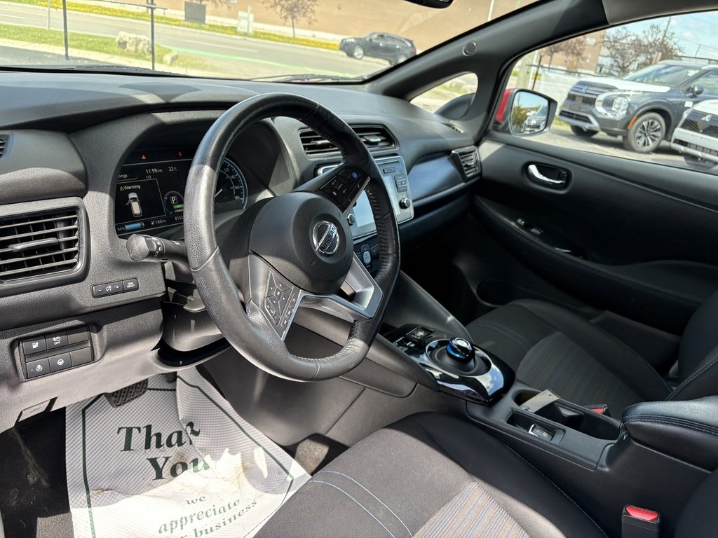2018 Nissan Leaf SV   ELECTRIC   HTD SEATS   BU CAM   BLIND SPOT in Oakville, Ontario - 14 - w1024h768px