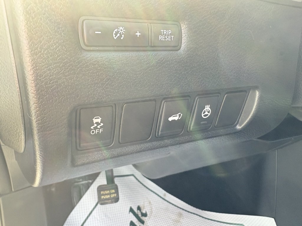 2015 Nissan Murano SV   AWD   NAV   PANO   BU CAM   HTD SEATS/STEER in Oakville, Ontario - 14 - w1024h768px