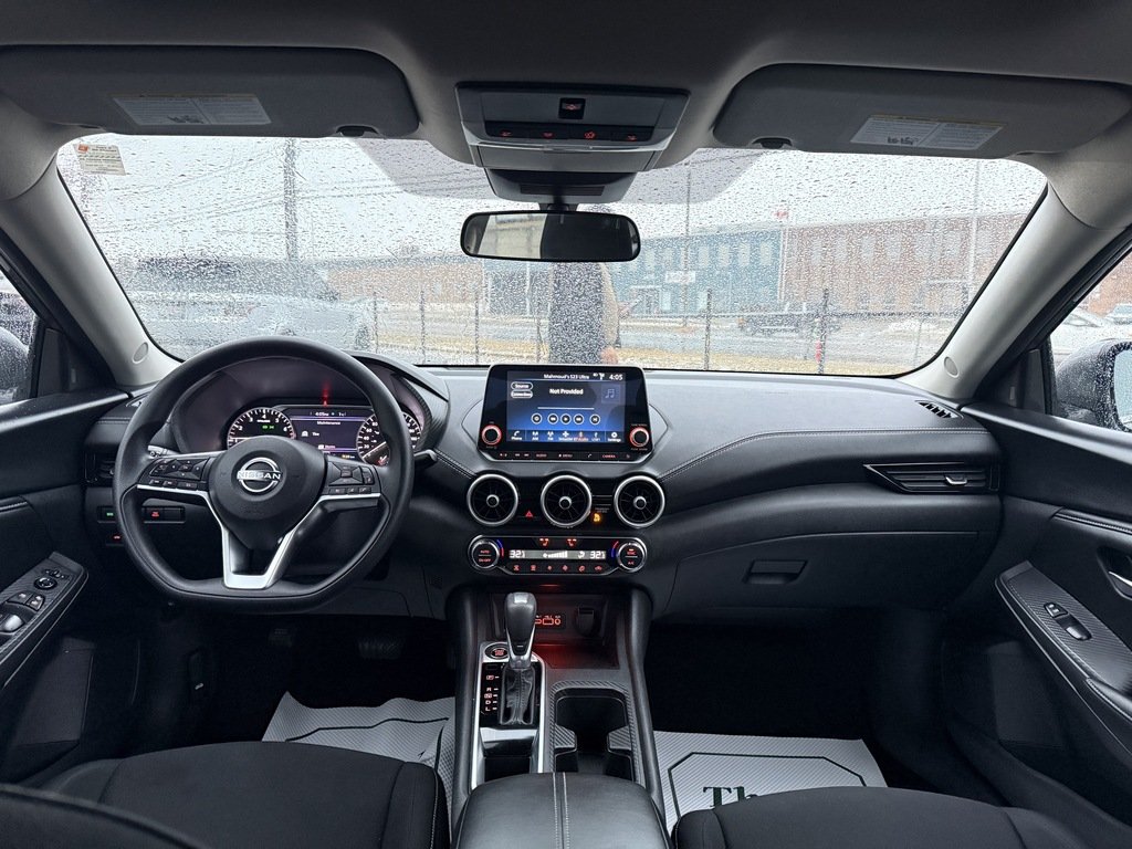 2025 Nissan Sentra SV CVT in Oakville, Ontario - 13 - w1024h768px
