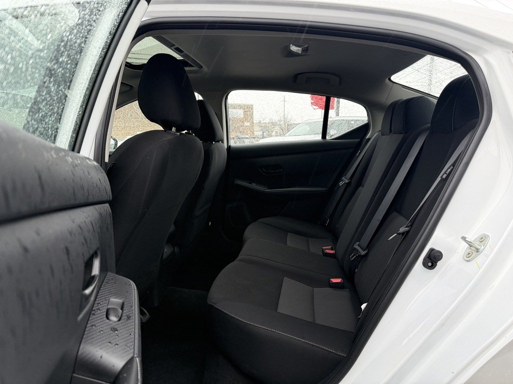 2025 Nissan Sentra SV CVT in Oakville, Ontario - 19 - w1024h768px