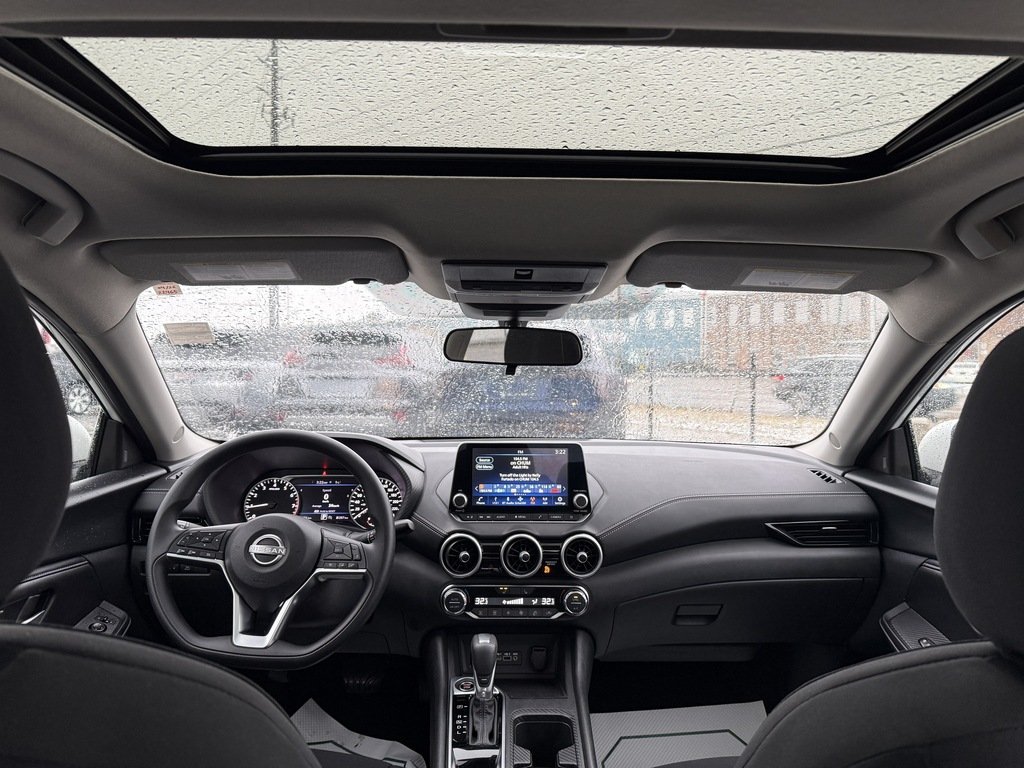 2025 Nissan Sentra SV CVT in Oakville, Ontario - 18 - w1024h768px