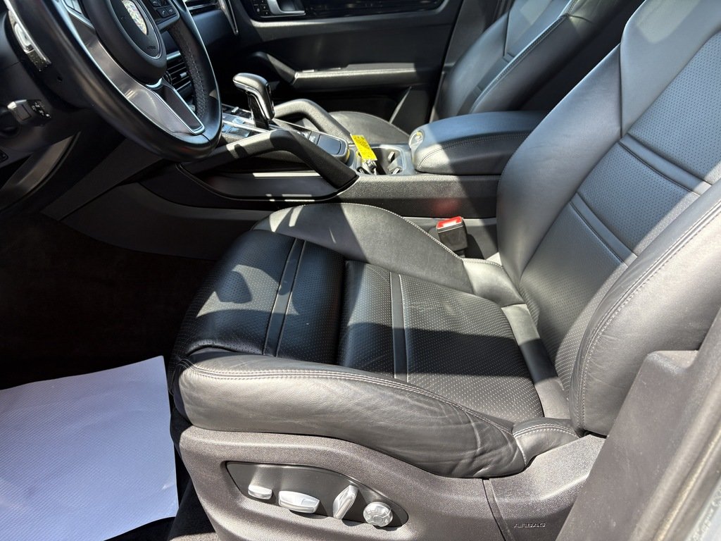 2020 Porsche Cayenne AWD   PANO   BOSE   360 CAM   NAV   REAR SUNBLIND in Oakville, Ontario - 13 - w1024h768px