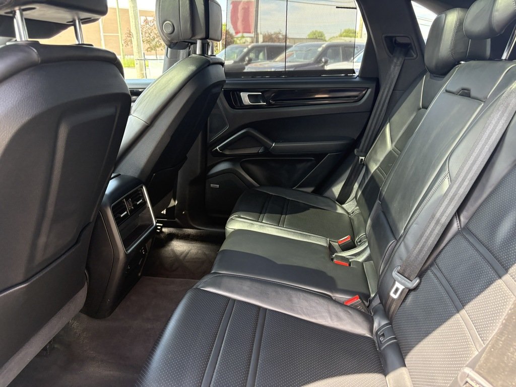 2020 Porsche Cayenne AWD   PANO   BOSE   360 CAM   NAV   REAR SUNBLIND in Oakville, Ontario - 22 - w1024h768px