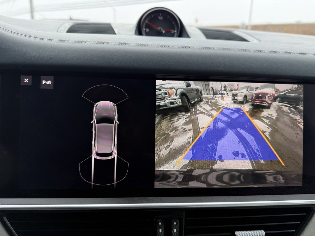 2021 Porsche Cayenne AWD   NAV   CARPLAY   PANO   CLEAN CARFAX in Oakville, Ontario - 18 - w1024h768px