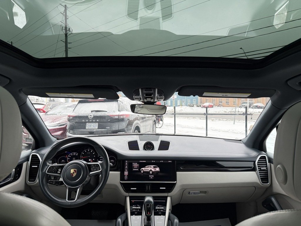 2021 Porsche Cayenne AWD   NAV   CARPLAY   PANO   CLEAN CARFAX in Oakville, Ontario - 14 - w1024h768px