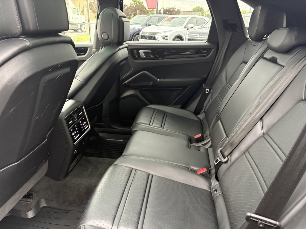 2022 Porsche Cayenne AWD   PANO   BOSE   360 CAM   HTD/VNT SEATS in Oakville, Ontario - 24 - w1024h768px
