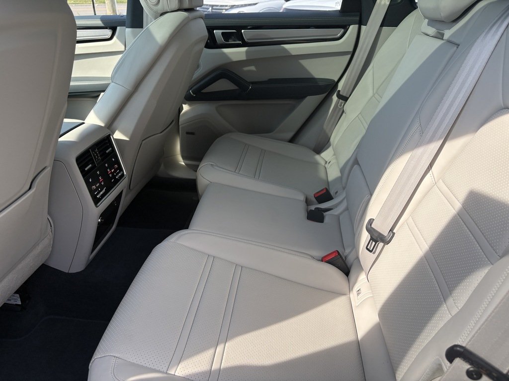 2023 Porsche Cayenne COUPE   PLATINUM EDITION   360 CAM   BOSE   NAV in Oakville, Ontario - 26 - w1024h768px