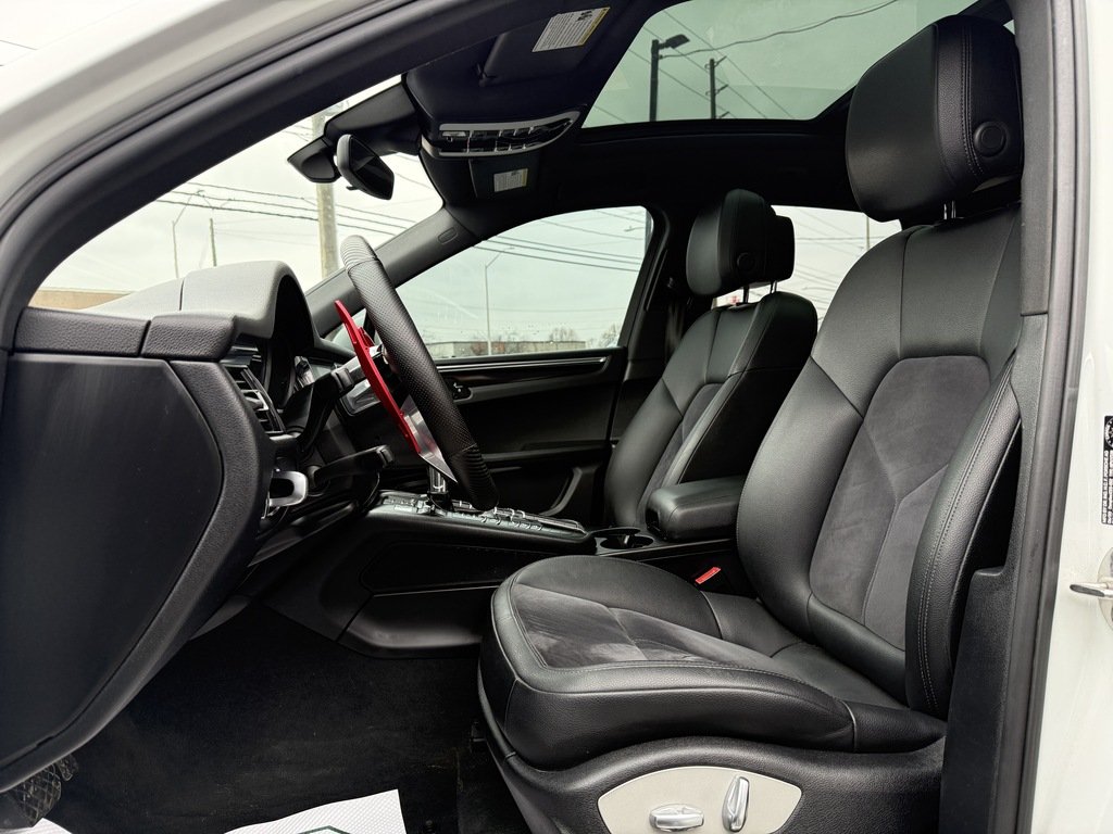 2020 Porsche Macan S   AWD   PANO   NAV   BU CAM   ALCANTARA in Oakville, Ontario - 12 - w1024h768px
