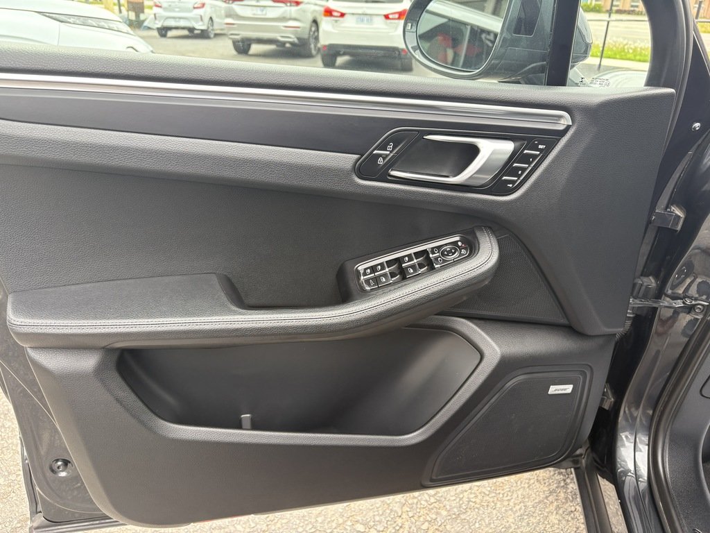 2021 Porsche Macan AWD   PANO   HTD /VNT SEATS   BOSE   360 CAM in Oakville, Ontario - 10 - w1024h768px