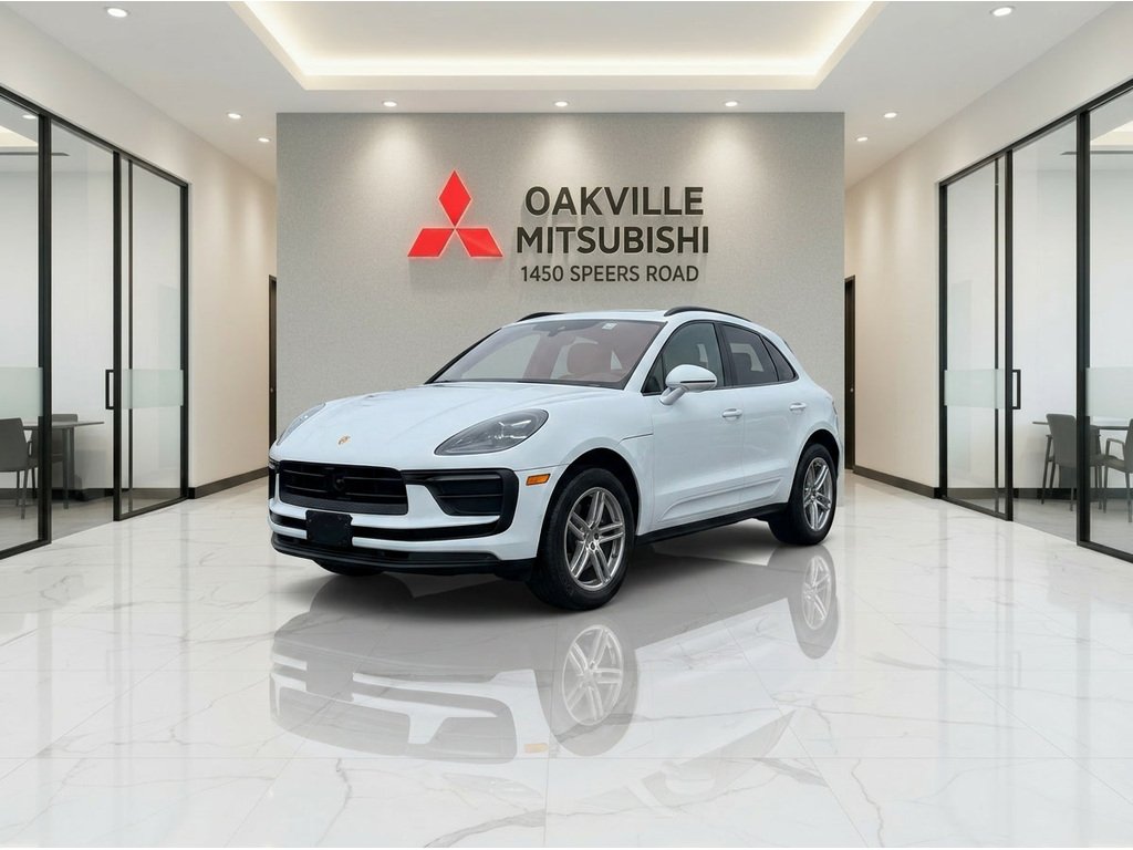 2022 Porsche Macan AWD   PANO   BOSE   HTD/VNT SEATS   NAV in Oakville, Ontario - 4 - w1024h768px