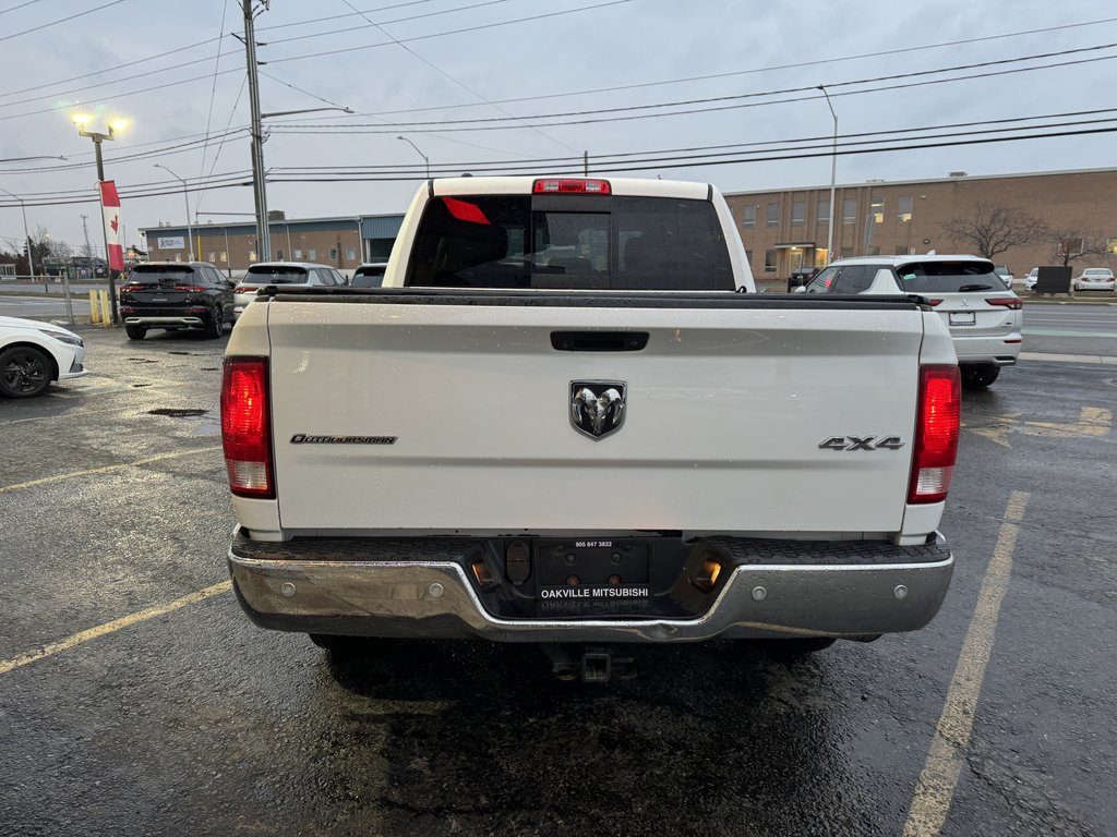 2016  1500 CREW CAB OUTDOORSMAN   V6   LOADED   TONNEAU COVER in Oakville, Ontario - 7 - w1024h768px