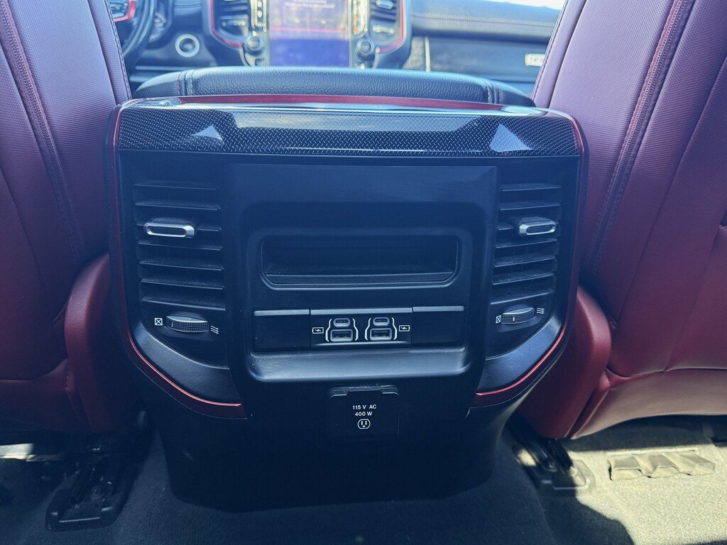 2021 Ram 1500 REBEL   4x4   CREW CAB in Oakville, Ontario - 19 - w1024h768px