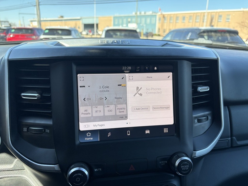 2022 Ram 1500 BIG HORN    4x4   CREW CAB   HEMI   U CONNECT in Oakville, Ontario - 18 - w1024h768px