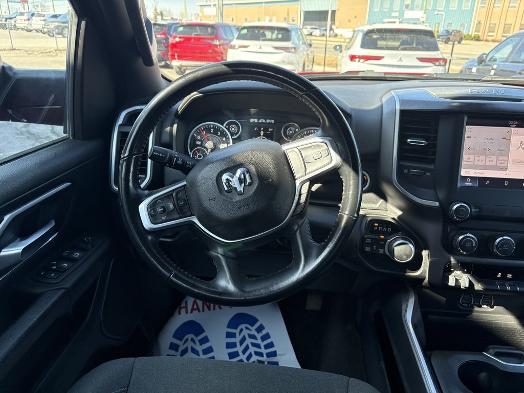 2022 Ram 1500 BIG HORN    4x4   CREW CAB   HEMI   U CONNECT in Oakville, Ontario - 16 - w1024h768px