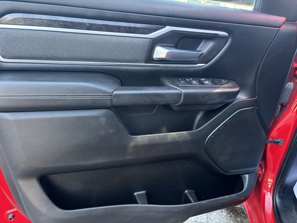 2022 Ram 1500 BIG HORN    4x4   CREW CAB   HEMI   U CONNECT in Oakville, Ontario - 11 - w1024h768px