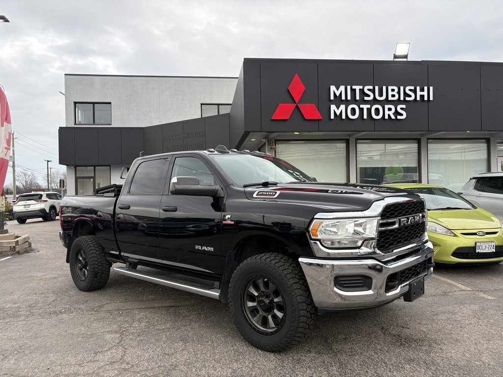 2019 Ram 2500 TRADESMAN   CUMMINS   CREW CAB   BU CAM in Oakville, Ontario - 2 - w1024h768px