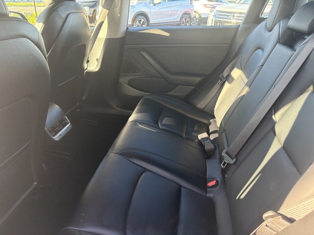 2018 Tesla Model 3 LONG RANGE   ELECTRIC   ROOF   LOW KM in Oakville, Ontario - 20 - w1024h768px